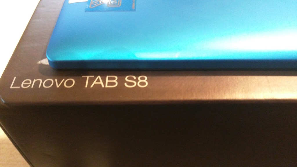 Lenovo Tab S8 | blaue Rückseite